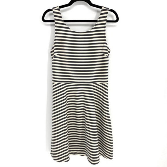 American Eagle Outfitters Dresses & Skirts - American Eagle Open Criss Cross Back Striped Dress